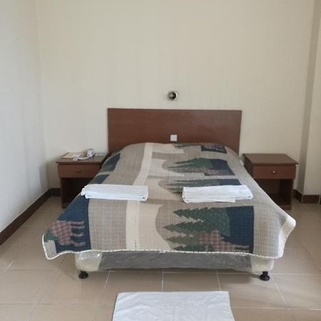 Hotel Ta Ta Chino La Brigada Luaran gambar